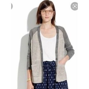 Madewell Sand stitch100% Linen Cardigan with Pockets in Size Small button up